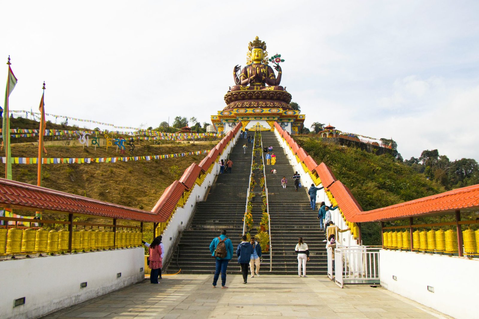 Darjeeling Gangtok Pelling  6 Nights 7 Days Tour Package